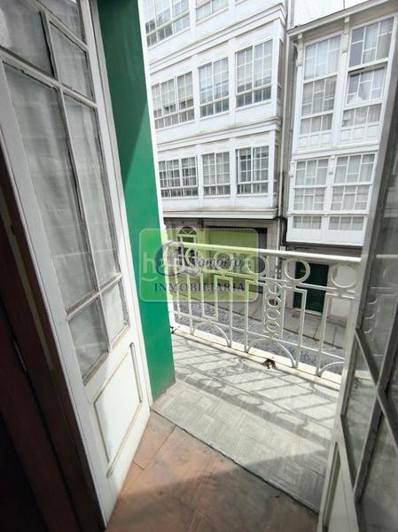 Foto 5f764e94-8c45-4e36-95a2-a7c9e9d38db7. Appartamento con parcheggio in Centro Ferrol