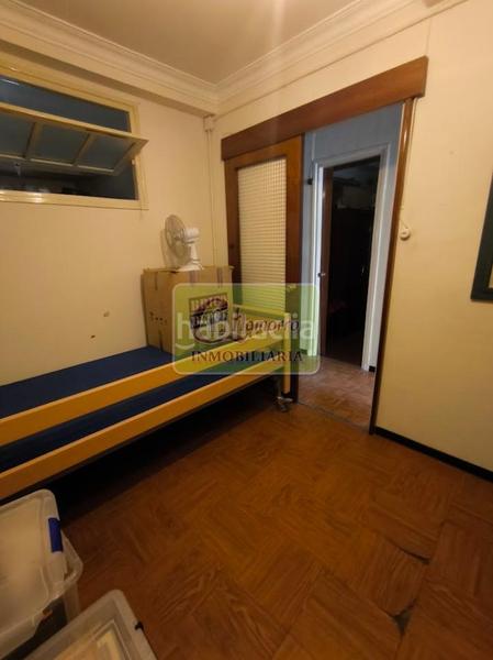Foto 504e37a3-59c9-4e4e-ad9f-7154ce95645f. Pis amb aparcament a Centro Ferrol