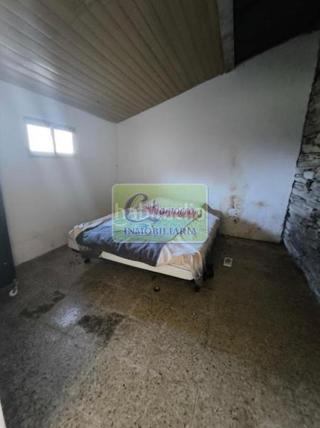 Foto b085ebc7-356c-4278-aa71-c587f8a3d82c. Casa amb calefacció a Valdoviño