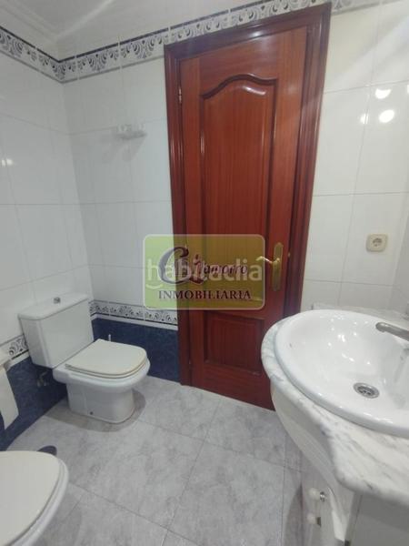 Foto 21a63bdf-ecdf-479e-9f02-7773bee39a1a. Appartamento con riscaldamento in A Malata - Catabois - Ciudad Jardín Ferrol