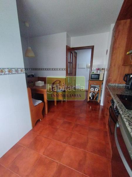 Foto 06b1246d-8d01-4041-86f2-4cb9f9336a0c. Appartamento con riscaldamento parcheggio in San Juan Ferrol