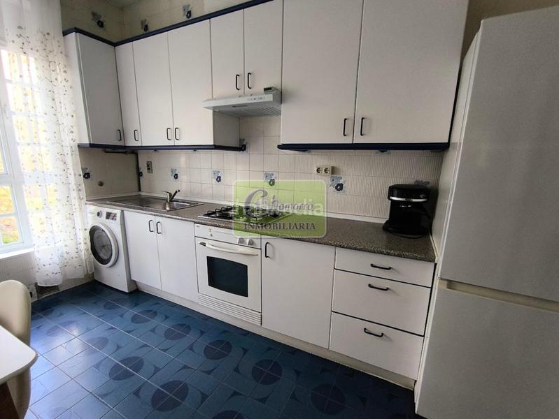 Foto 08924d4b-1f40-47bc-a968-489b04cd3e64. Location appartement avec chauffage dans Centro Ferrol