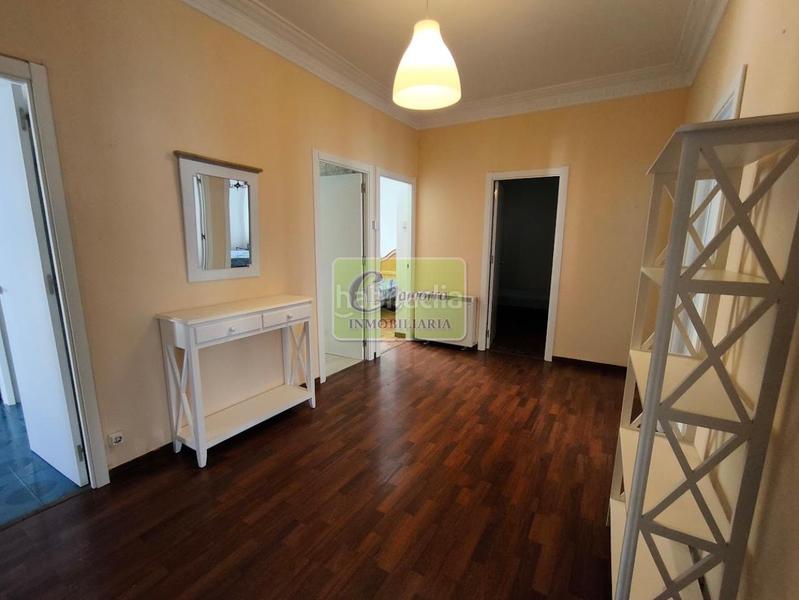 Foto 31eeefc5-3ed5-49c1-be15-19286583b2d9. Location appartement avec chauffage dans Centro Ferrol