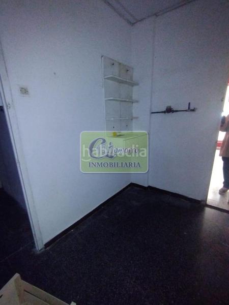 Foto b0470a13-35c0-4686-9201-05e99ea13589. Locale commerciale in Mugardos