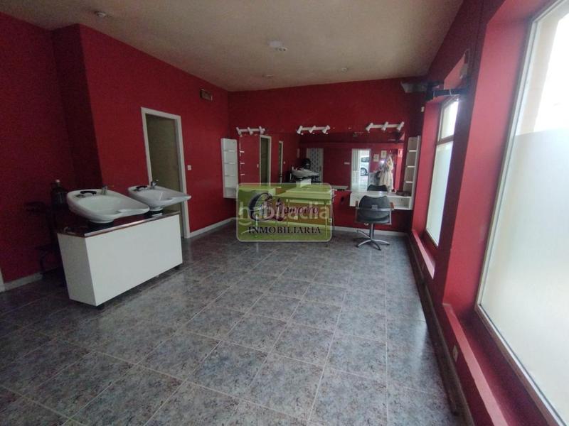 Foto bd3f0d0d-b7d8-4380-8265-f6c3d712d8c8. Locale commerciale in Mugardos