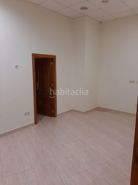 Foto 74284c71-44e4-4204-ae46-c248e0184ed7. Local comercial a O Milladoiro Ames