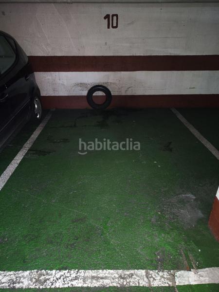 Foto f9048050-0d7f-4c66-aa03-5e699b314b9b. Parking coche fernando 3 santo plaza de garaje en Santiago de Compostela