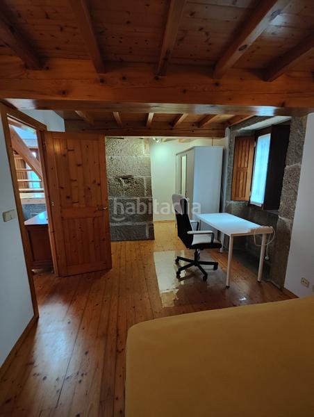 Foto 4ffd57aa-cd72-45fa-b440-7ce83f15d1ec. House with fireplace heating in Parroquias de Santiago Santiago de Compostela