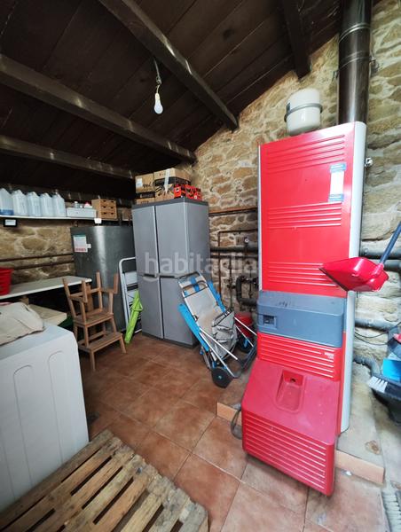 Foto 7df7d7b6-6ff7-4750-9186-ea9be7bda074. House with fireplace heating in Parroquias de Santiago Santiago de Compostela