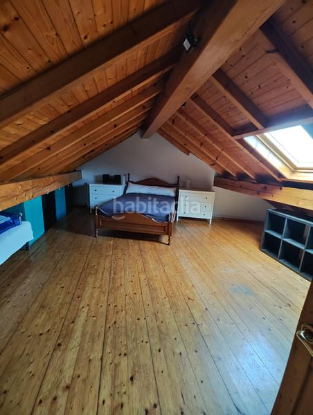 Foto aff8dfda-163c-442d-bf03-da1534f197c0. House with fireplace heating in Parroquias de Santiago Santiago de Compostela