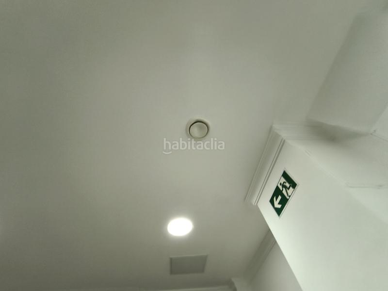 Foto 0589e50c-d891-4551-9b87-b93947954a32. Alquiler local comercial  centrico para actividad profesional en Santiago de Compostela