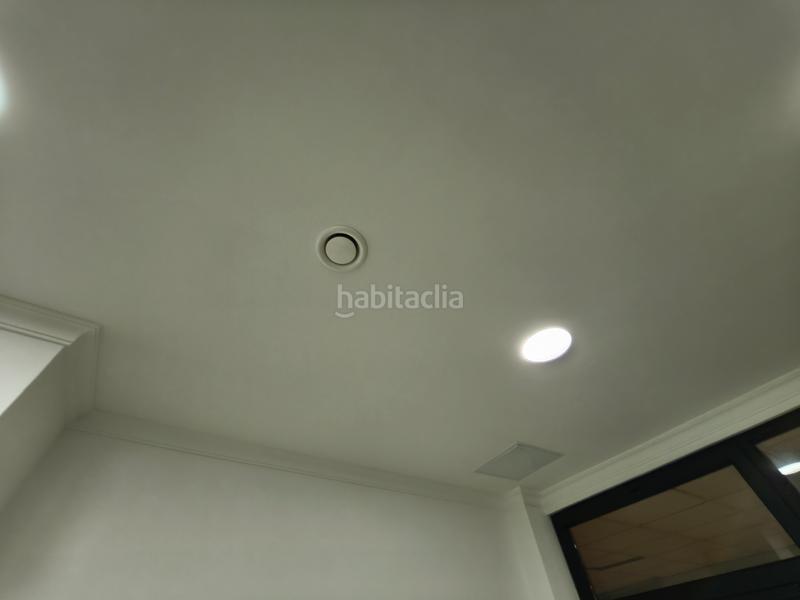 Foto 2fb64d44-93b6-4aca-aa64-95c0d670450e. Alquiler local comercial  centrico para actividad profesional en Santiago de Compostela