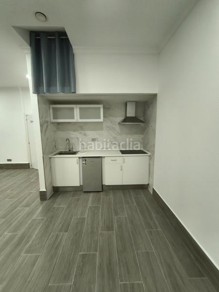 Foto 3ebc69a3-caba-4900-998a-5a3e8e0a3701. Alquiler local comercial  centrico para actividad profesional en Santiago de Compostela