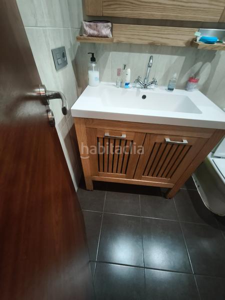 Foto 72005276-3404-472a-847c-83cc21e1bec1. Flat with heating in Ensanche - Sar Santiago de Compostela