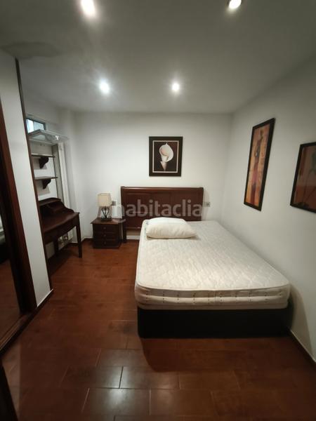 Foto 8db2a29c-0d1b-4b35-865c-775781f2eb4b. Flat with heating in Ensanche - Sar Santiago de Compostela