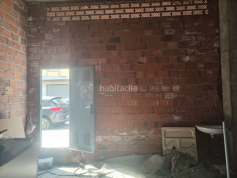 Foto d5c1c86d-30fb-481e-9c91-c7a12cf107b5. Local comercial a Bertamirans Ames