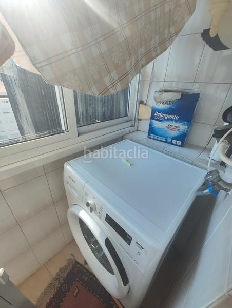 Foto 618ce6fe-60dc-449a-950e-162195cd24a2. Rent flat with heating in Ensanche - Sar Santiago de Compostela