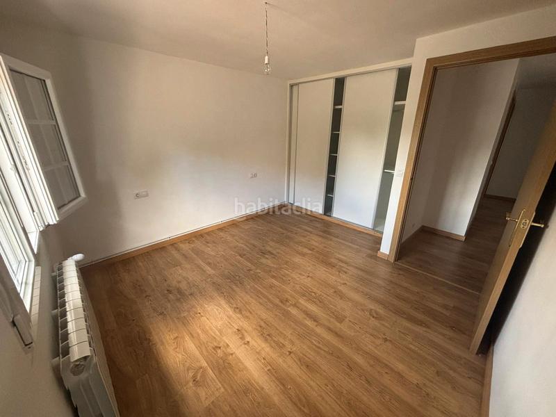 Foto 0f4940a4-65dc-49d7-94f0-3e2d00f95f9d. Piso  en venta en zona castiñeiriño en Castiñeiriño - Cruceiro de Sar Santiago de Compostela