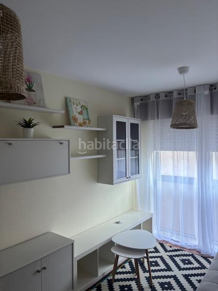 Foto f8c8fdb3-2f61-4a71-8d1e-5d67b76b939d. Miete appartement mit heizung parking in Campus Sur - Santa Marta Santiago de Compostela