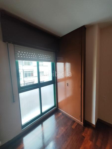 Foto eacffcad-9a55-40c0-86f2-454580a396e4. Rent apartment with heating in Ensanche - Sar Santiago de Compostela