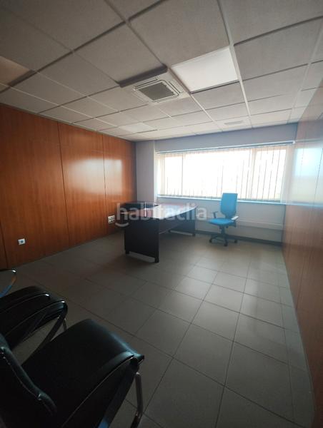 Foto 0a6e38ec-7e19-4d77-ae87-73f8ad2032b0. Alquiler oficina  en el poligono del tambre en Santiago de Compostela