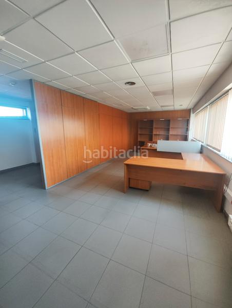 Foto 86c91f80-243c-48be-9c6b-7f2f41b1111d. Alquiler oficina  en el poligono del tambre en Santiago de Compostela