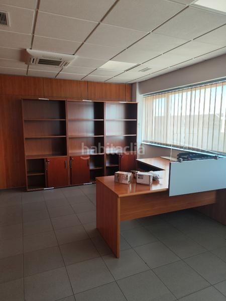 Foto 04b3640c-68fb-42c2-99c7-a7c7c9ef028f. Miete büro mit heizung in Campus Norte - San Caetano Santiago de Compostela