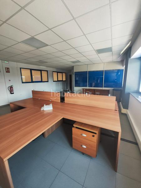 Foto 7cf05644-7c8d-4f94-8086-b9b5836e311d. Miete büro mit heizung in Campus Norte - San Caetano Santiago de Compostela