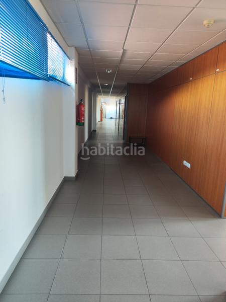 Foto 92f2d6db-85a2-4011-835d-18ee788f6b59. Miete büro mit heizung in Campus Norte - San Caetano Santiago de Compostela