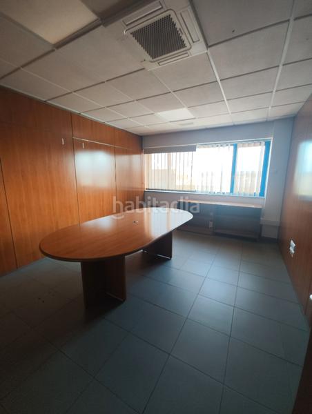 Foto cf5124c9-6ee6-425d-ae26-2124e5ac8f52. Miete büro mit heizung in Campus Norte - San Caetano Santiago de Compostela