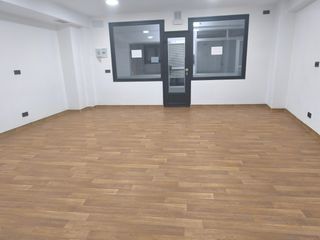 Lloguer Local Comercial en Ensanche - Sar. Local comercial en galerias completamente acondicionado