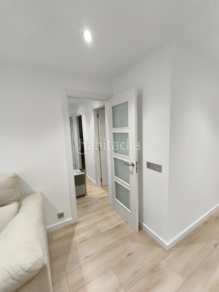 Foto 394a1008-126a-4dad-913c-9e0cd8cd88ac. Rent flat with heating parking in O Milladoiro Ames