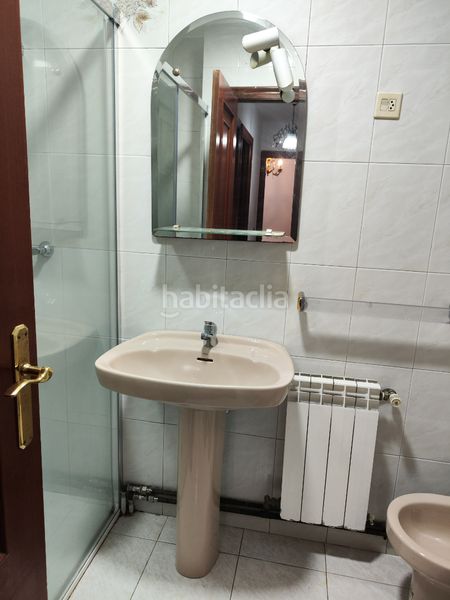 Foto 167ee739-78a5-4277-a1eb-ddcb020a714b. Lloguer pis amb calefacció a Ensanche - Sar Santiago de Compostela