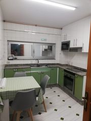 Affitto Appartamento in Campus Norte - San Caetano. Piso de tres dormitorios proximo al campus norte para estudiante