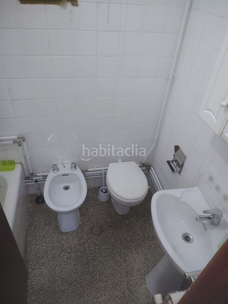 Foto 0c3a207e-9851-4fcc-8dc8-7d81ef0043bf. Lloguer pis a rúa da república arxentina 21 a Ensanche - Sar Santiago de Compostela