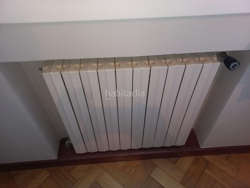 Foto 8ddecf89-b174-46b7-a97f-a80d8224bbe0. House with heating parking pool in Oleiros pueblo Oleiros