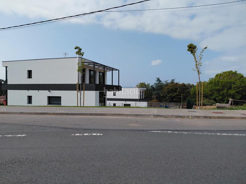 Foto bf17f983-2c81-4b82-b2e3-c81602df8329. Casa en Oleiros pueblo Oleiros