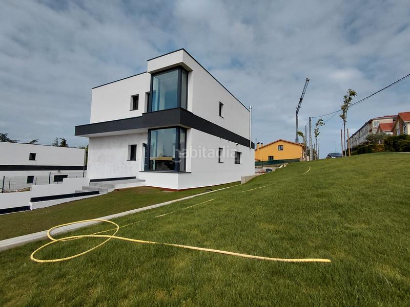 Foto d0a64d09-bf38-4cd4-b203-395f0ffdec21. House with heating parking in Oleiros pueblo Oleiros