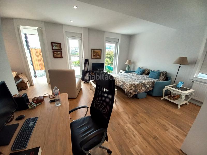 Foto defcaa9c-6990-412c-9970-a9cc28c86bb1. Chalet avec chauffage parking dans Perillo Oleiros