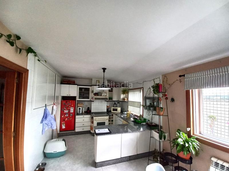 Foto feda6af6-cc10-441d-9cf2-01f90d9310e0. Chalet avec chauffage parking dans Perillo Oleiros