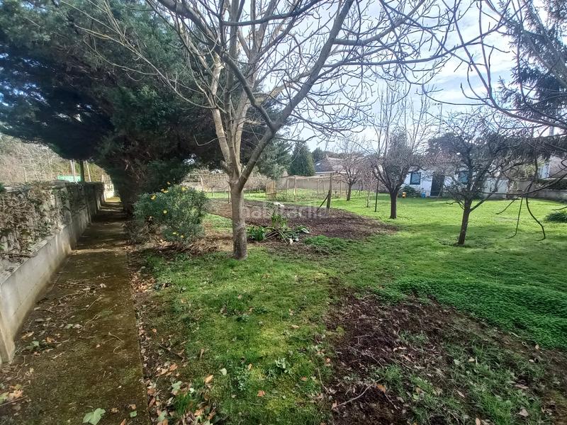 Foto 2eb8c17c-69c9-440f-9c55-5b702ed30908. Terrain résidentiel dans rúa anduriñas 2b dans Liáns Oleiros