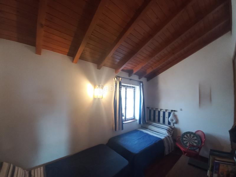 Foto fab74ee2-e7fb-48a5-9c04-5e9621876e70. Haus mit kamin parking in Mera - Serantes Oleiros