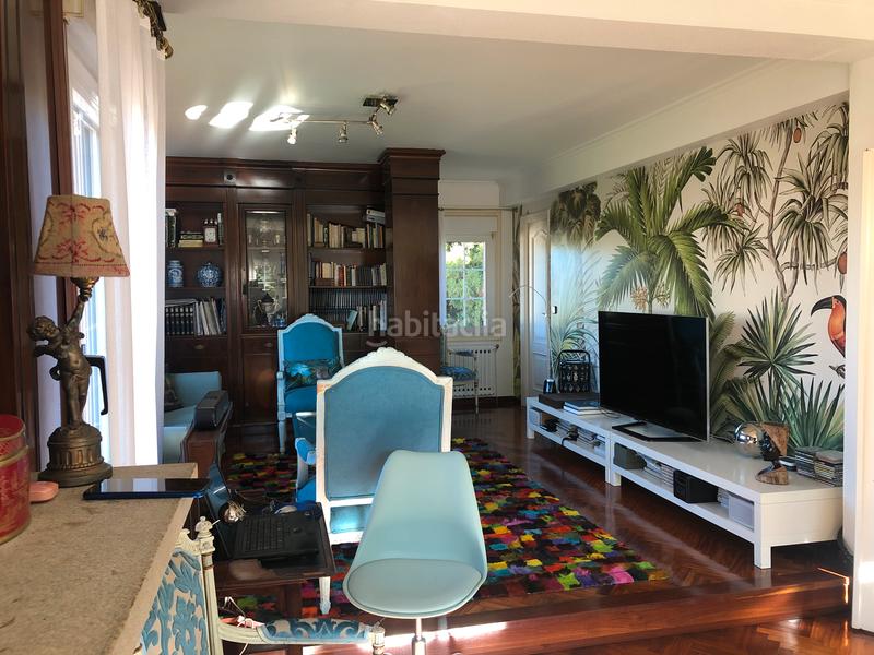 Foto 39ca32e5-12d0-40c3-9dbf-61fb4b22fe09. Chalet with fireplace parking pool in Oleiros pueblo Oleiros