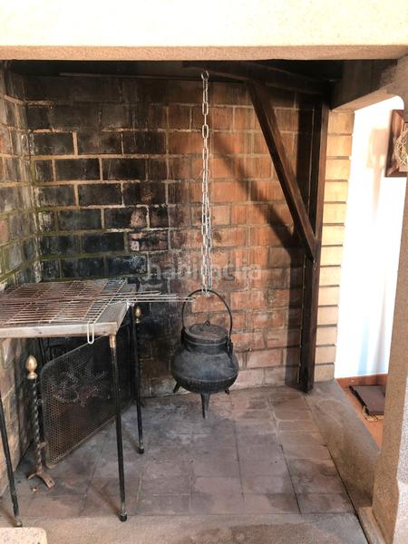 Foto 70d6f008-70d7-4a2a-84b8-0ecea38a9551. Chalet with fireplace parking pool in Oleiros pueblo Oleiros
