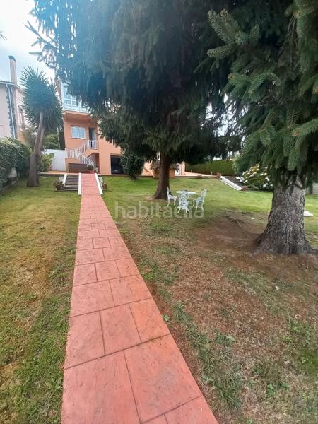 Foto 213264d2-3ee8-404e-84f6-05becc4310ca. Chalet con camino parcheggio piscina in Oleiros pueblo Oleiros