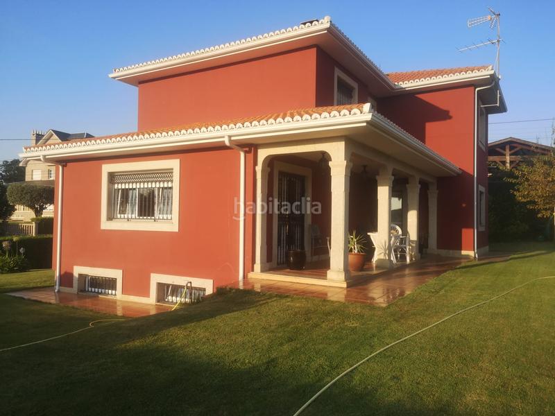 Foto 1d8661d5-8eb4-45c5-b9be-efa5c70603bb. Chalet with fireplace heating parking in Dorneda Oleiros