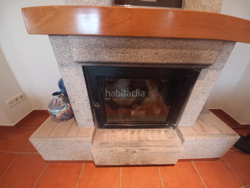 Foto 275e5c5c-99ac-4341-962c-cf071c6738ab. Chalet with fireplace heating parking in Dorneda Oleiros