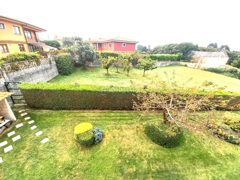 Foto cb5e7de9-f2ff-46a3-bfbd-76ba77c9ec01. Chalet en Dorneda Oleiros
