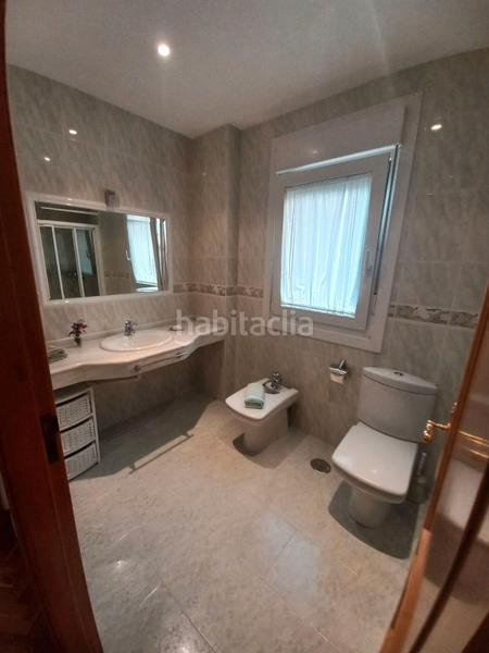 Foto f6a1f7bf-1646-4179-976e-b3abef7f14d5. Chalet en Dorneda Oleiros