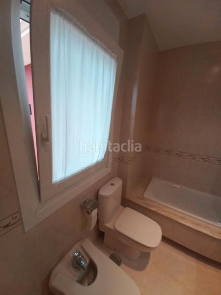 Foto 0833f7c7-3bb2-46e6-8130-33c094091543. Chalet con camino riscaldamento parcheggio in Dorneda Oleiros